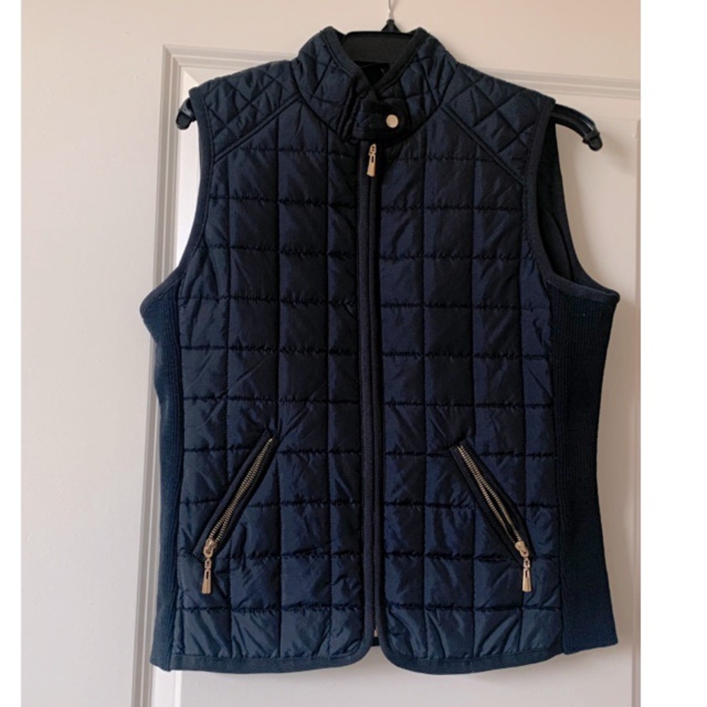 Dark Navy Blue Quilted Puffer Vest